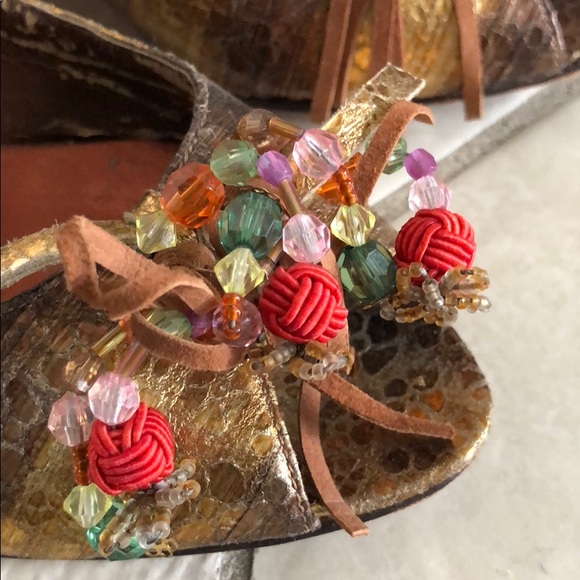 Bronze peep toe kitten heel pumps - Picture 2 of 8